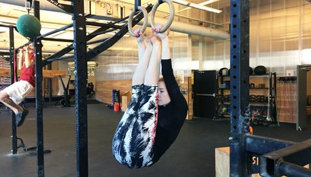 Leg Raises on Gymnastic Rings